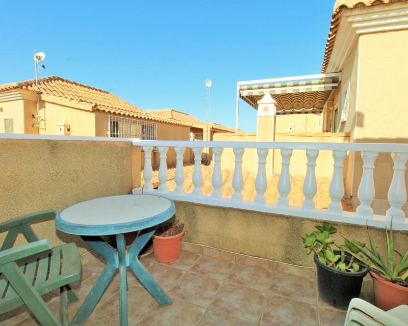 3 soveværelse Villa til salg i Playa Flamenca med swimmingpool garage - € 249.950 (Ref: 10167368)