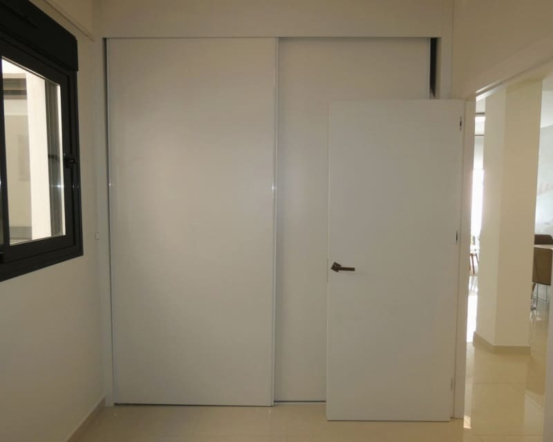 3 Zimmer Apartment zu verkaufen in Torrevieja mit Pool - 229.000 € (Ref: 10167370)