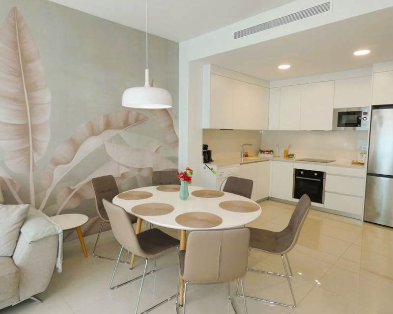 3 Zimmer Apartment zu verkaufen in Torrevieja mit Pool - 229.000 € (Ref: 10167370)