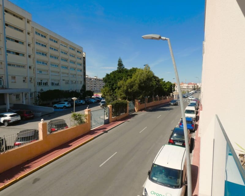 3 Zimmer Apartment zu verkaufen in Torrevieja mit Pool - 229.000 € (Ref: 10167370)