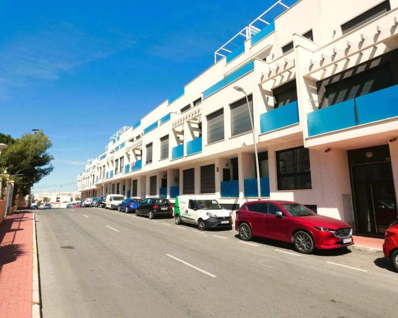 3 Zimmer Apartment zu verkaufen in Torrevieja mit Pool - 229.000 € (Ref: 10167370)