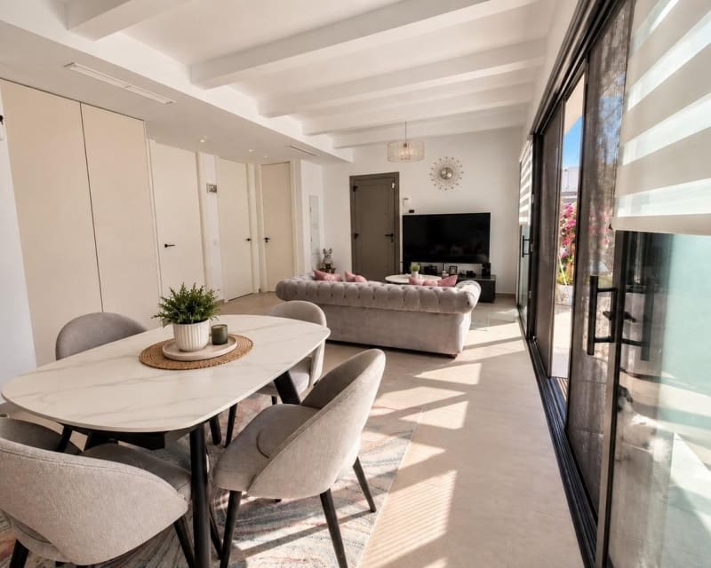 3 Zimmer Villa zu verkaufen in Villamartin mit Pool - 524.900 € (Ref: 10167371)