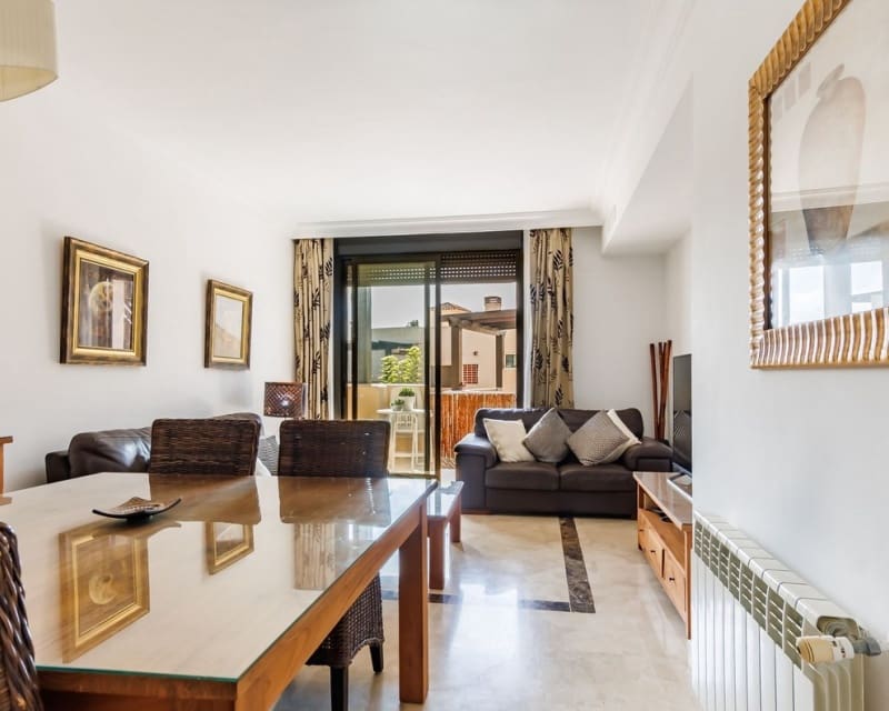 2 chambre Appartement à vendre à Roda avec piscine garage - 279 950 € (Ref: 10167376)