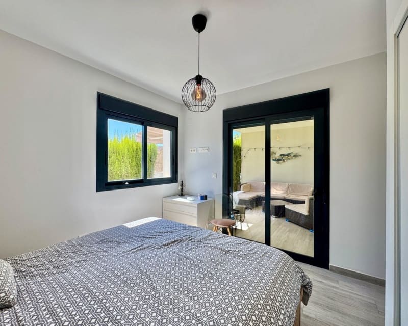 2 sovrum Lägenhet till salu i Villamartin med pool - 220 000 € (Ref: 10167377)