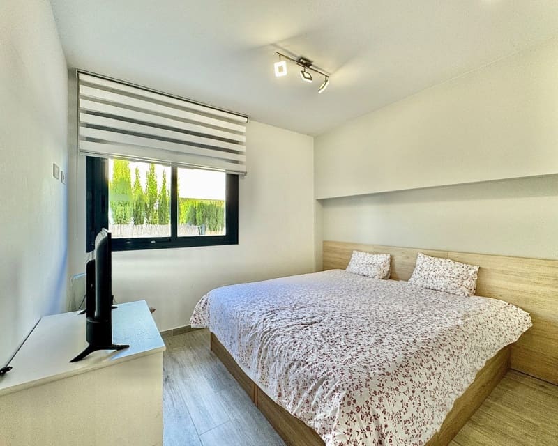 2 sovrum Lägenhet till salu i Villamartin med pool - 220 000 € (Ref: 10167377)