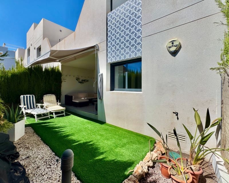 2 sovrum Lägenhet till salu i Villamartin med pool - 220 000 € (Ref: 10167377)