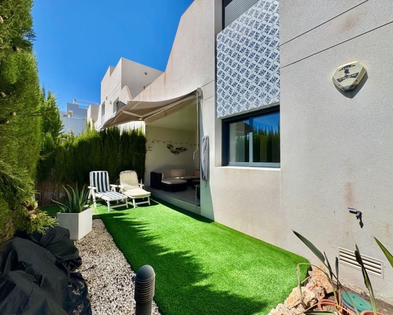 2 sovrum Lägenhet till salu i Villamartin med pool - 220 000 € (Ref: 10167377)