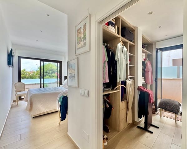 3 bedroom Townhouse for sale in San Pedro del Pinatar ciudad, San Pedro del Pinatar with pool - € 395,000 (Ref: 10167378)