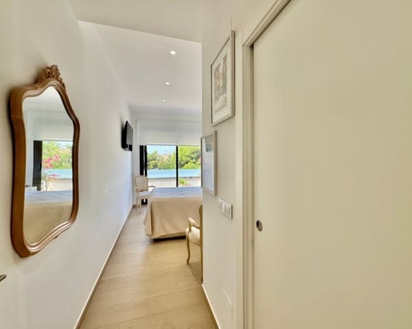 3 bedroom Townhouse for sale in San Pedro del Pinatar ciudad, San Pedro del Pinatar with pool - € 395,000 (Ref: 10167378)