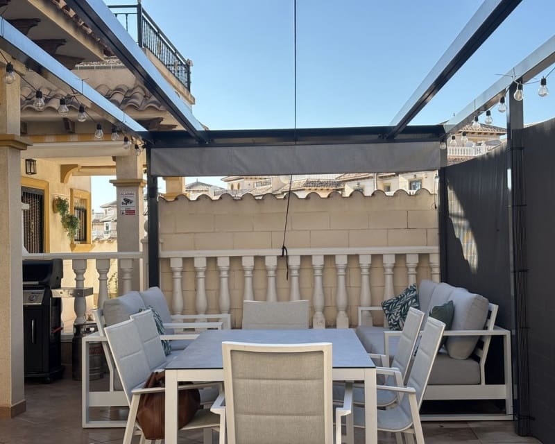 3 bedroom Townhouse for sale in La Zenia with pool - € 285,000 (Ref: 10167379)