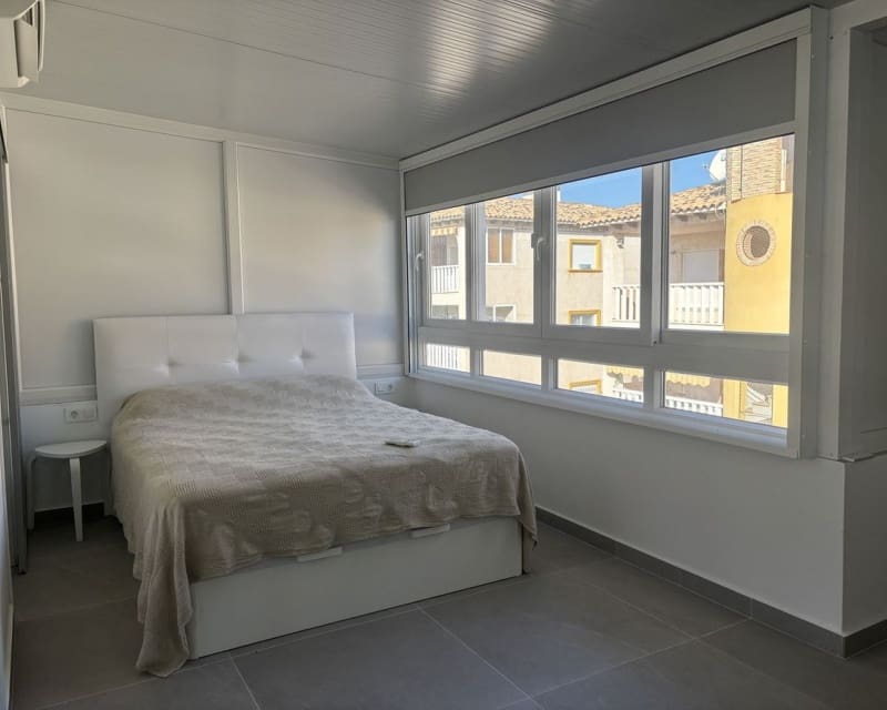 3 bedroom Townhouse for sale in La Zenia with pool - € 285,000 (Ref: 10167379)