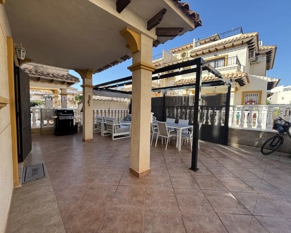 3 sypialnia Dom na sprzedaż w La Zenia, Orihuela z basenem - 285 000 € (Ref: 10167379)