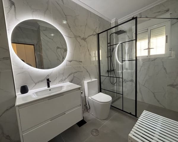 3 sypialnia Dom na sprzedaż w La Zenia, Orihuela z basenem - 285 000 € (Ref: 10167379)