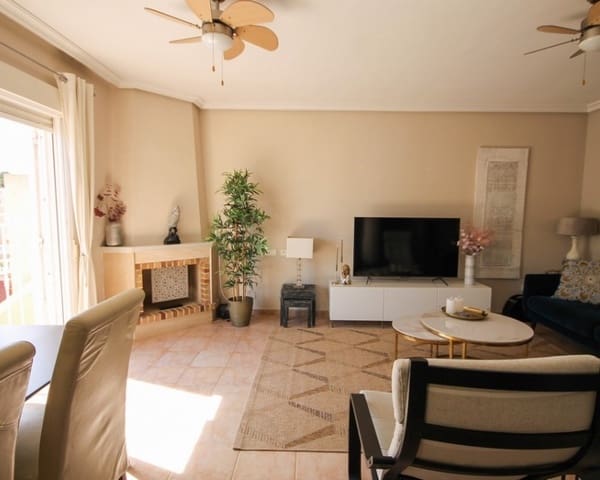 4 soveværelse Byhus til salg i Villamartin, Orihuela med swimmingpool garage - € 269.000 (Ref: 10167381)