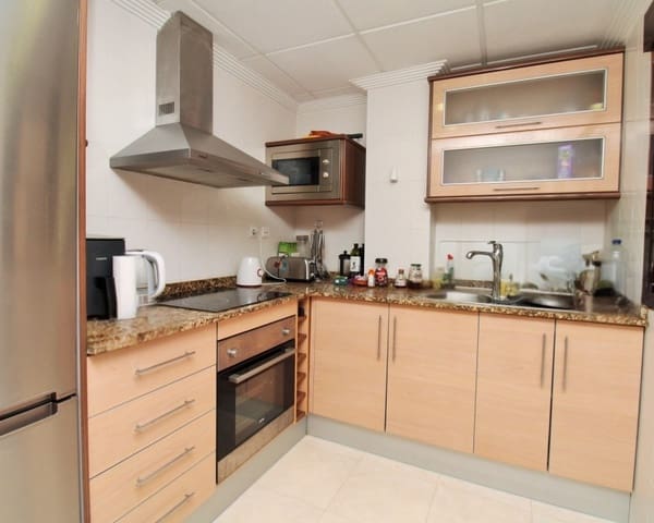 2 slaapkamer Appartement te koop in Cabo Roig, Orihuela met zwembad garage - € 229.900 (Ref: 10167384)