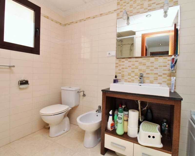 2 slaapkamer Appartement te koop in Cabo Roig met zwembad garage - € 229.900 (Ref: 10167384)