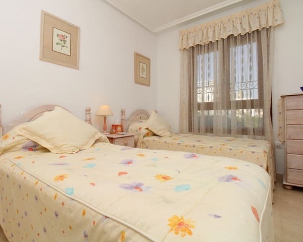 2 sovrum Lägenhet till salu i Villamartin, Orihuela med pool - 189 950 € (Ref: 10167385)