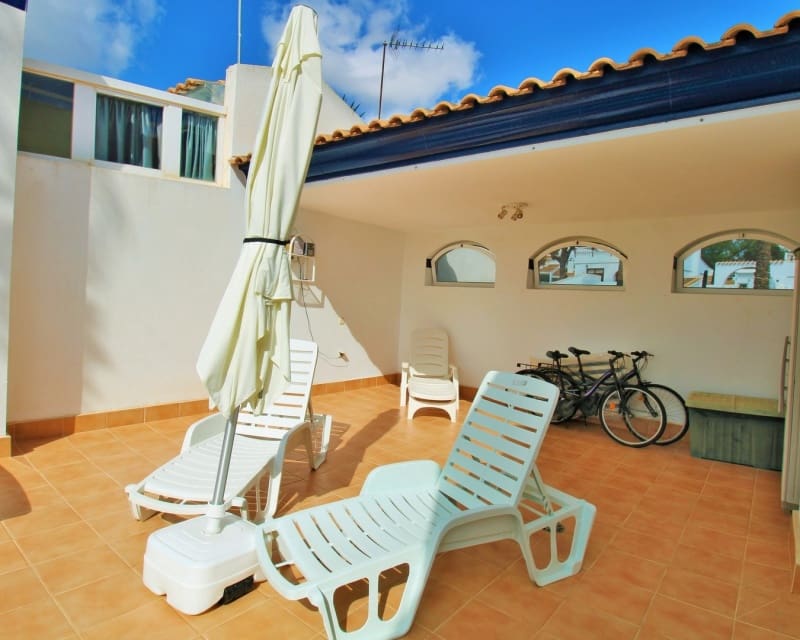 2 soveværelse Bungalow til salg i Villamartin med swimmingpool - € 219.950 (Ref: 10167386)