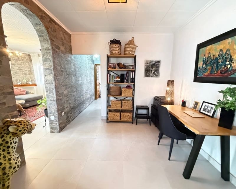 3 soveværelse Villa til salg i San Luis med swimmingpool garage - € 399.900 (Ref: 10167390)
