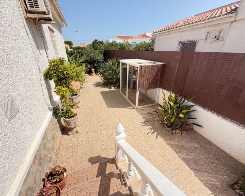 3 soveværelse Villa til salg i San Luis med swimmingpool garage - € 399.900 (Ref: 10167390)