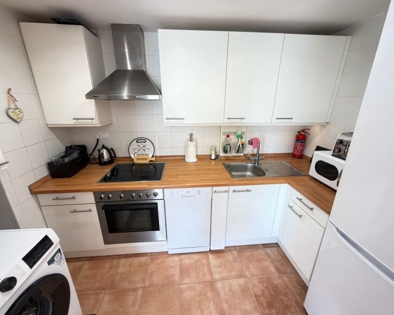 2 soveværelse Lejlighed til salg i Villamartin med swimmingpool - € 189.900 (Ref: 10167394)