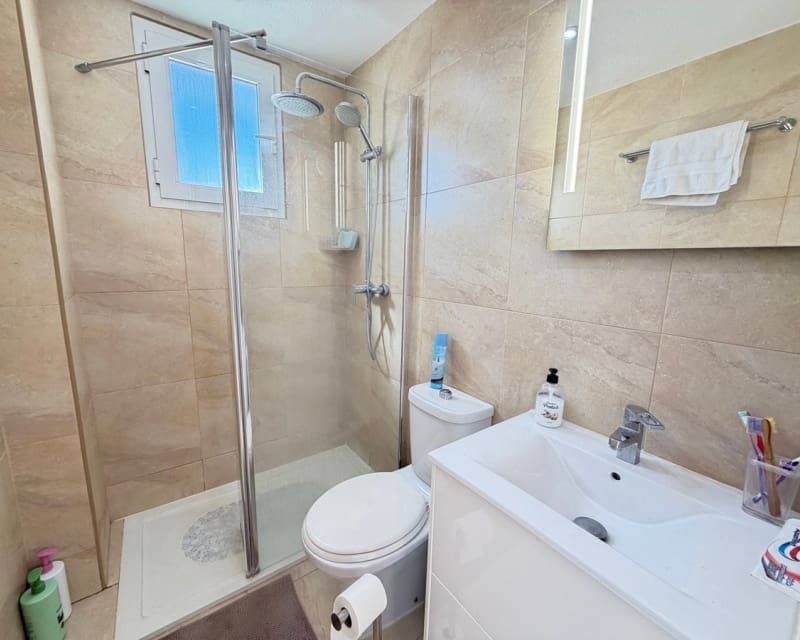 2 soveværelse Lejlighed til salg i Villamartin med swimmingpool - € 189.900 (Ref: 10167394)