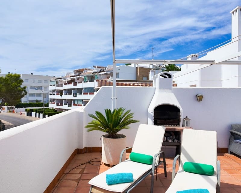 2 soveværelse Lejlighed til salg i Villamartin med swimmingpool - € 269.000 (Ref: 10167395)