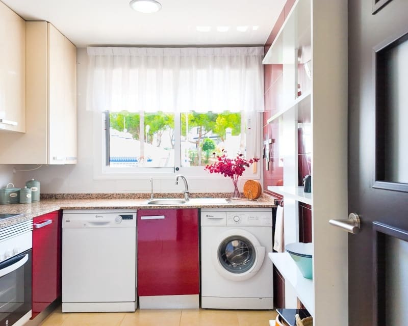 2 soveværelse Lejlighed til salg i Villamartin med swimmingpool - € 269.000 (Ref: 10167395)