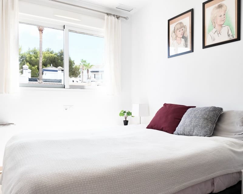 2 soveværelse Lejlighed til salg i Villamartin med swimmingpool - € 269.000 (Ref: 10167395)