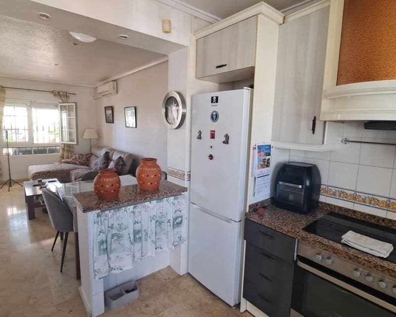 2 quarto Casa em Banda para venda em Villamartin com piscina - 249 995 € (Ref: 10167398)