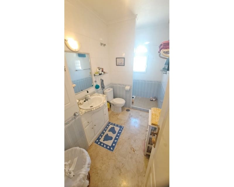 2 quarto Casa em Banda para venda em Villamartin com piscina - 249 995 € (Ref: 10167398)
