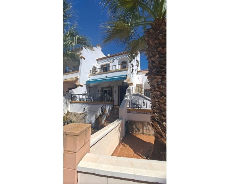 2 quarto Casa em Banda para venda em Villamartin com piscina - 249 995 € (Ref: 10167398)