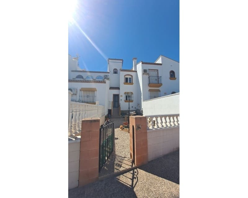 2 quarto Casa em Banda para venda em Villamartin com piscina - 249 995 € (Ref: 10167398)