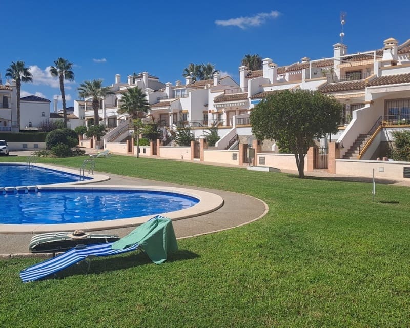 2 quarto Casa em Banda para venda em Villamartin com piscina - 249 995 € (Ref: 10167398)