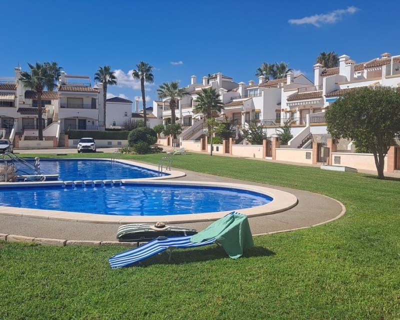 2 quarto Casa em Banda para venda em Villamartin com piscina - 249 995 € (Ref: 10167398)
