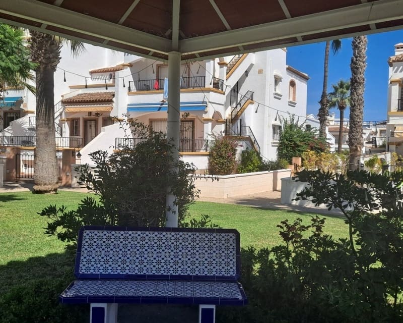 2 quarto Casa em Banda para venda em Villamartin com piscina - 249 995 € (Ref: 10167398)