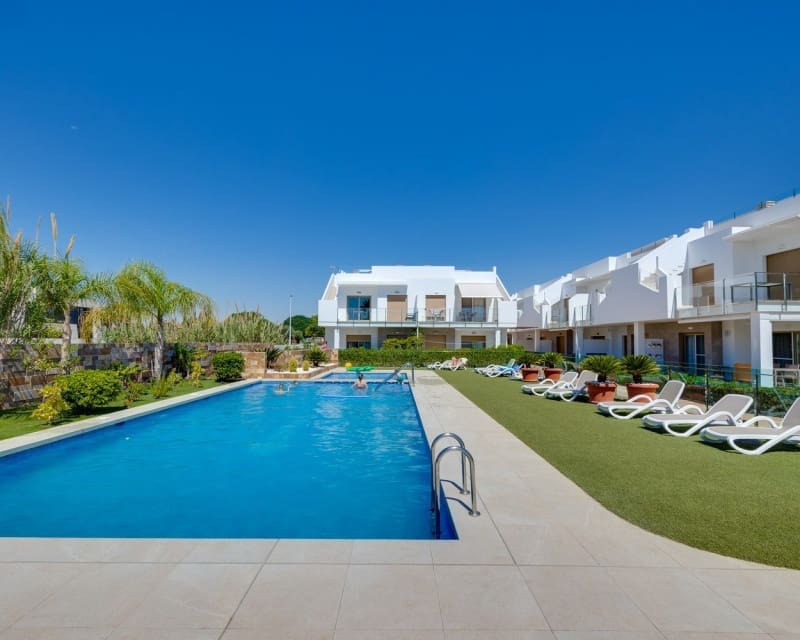 2 slaapkamer Appartement te koop in Pilar de la Horadada met zwembad - € 249.900 (Ref: 10167399)