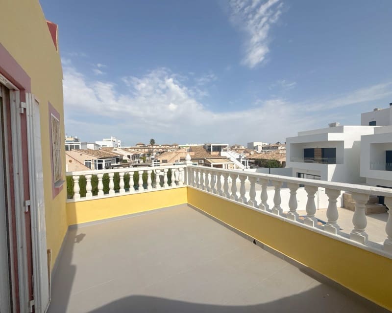 3 bedroom Townhouse for sale in La Zenia with pool garage - € 269,950 (Ref: 10167401)