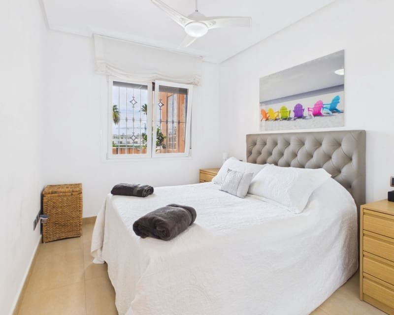 3 chambre Appartement à vendre à Los Alcazares avec piscine garage - 249 899 € (Ref: 10167403)