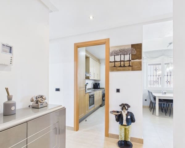 3 chambre Appartement à vendre à Centro, Los Alcázares avec piscine garage - 249 899 € (Ref: 10167403)