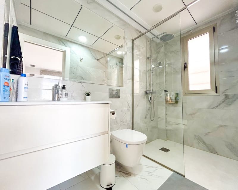 3 makuuhuone Huvila myytävänä paikassa Villamartin mukana uima-altaan - 379 995 € (Ref: 10167405)