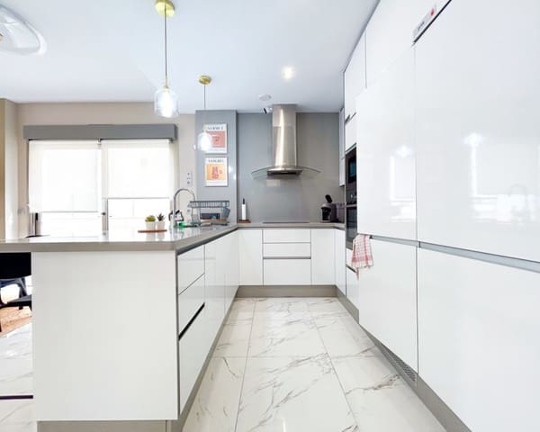 3 makuuhuone Huvila myytävänä paikassa Villamartin, Orihuela mukana uima-altaan - 379 995 € (Ref: 10167405)