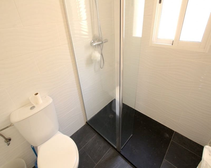 2 soverom Hus til salgs i Villamartin med svømmebasseng - € 179 995 (Ref: 10167413)