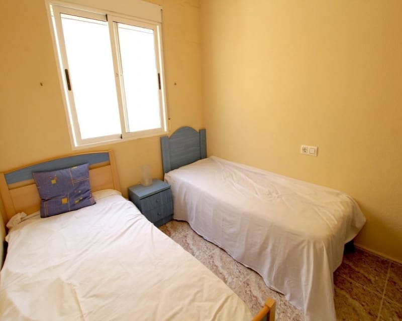 2 soverom Hus til salgs i Villamartin med svømmebasseng - € 179 995 (Ref: 10167413)