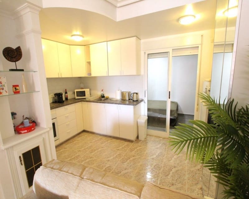 2 soverom Hus til salgs i Villamartin med svømmebasseng - € 179 995 (Ref: 10167413)