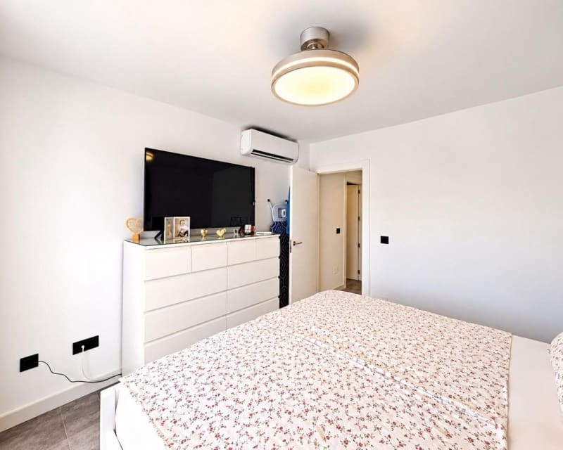 3 slaapkamer Villa te koop in Pilar de la Horadada met zwembad - € 395.000 (Ref: 10167415)