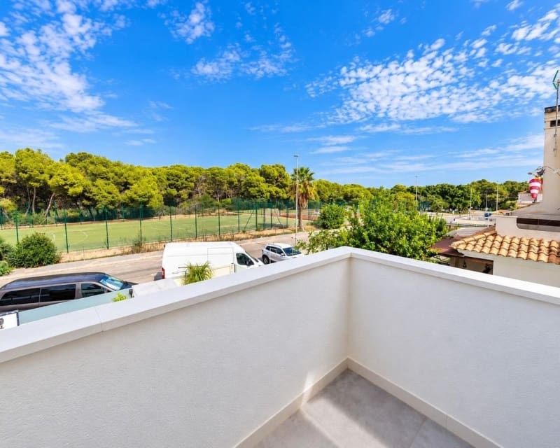 3 slaapkamer Villa te koop in Pilar de la Horadada met zwembad - € 395.000 (Ref: 10167415)