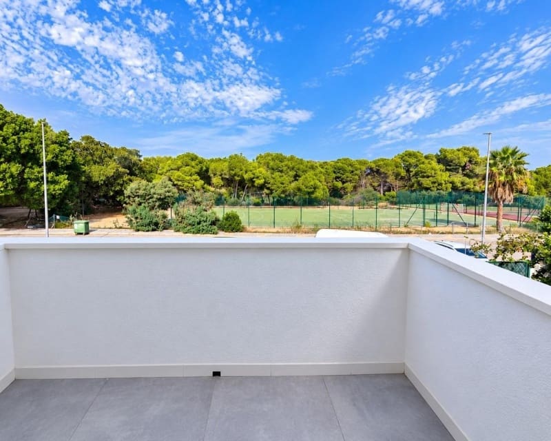 3 slaapkamer Villa te koop in Pilar de la Horadada met zwembad - € 395.000 (Ref: 10167415)