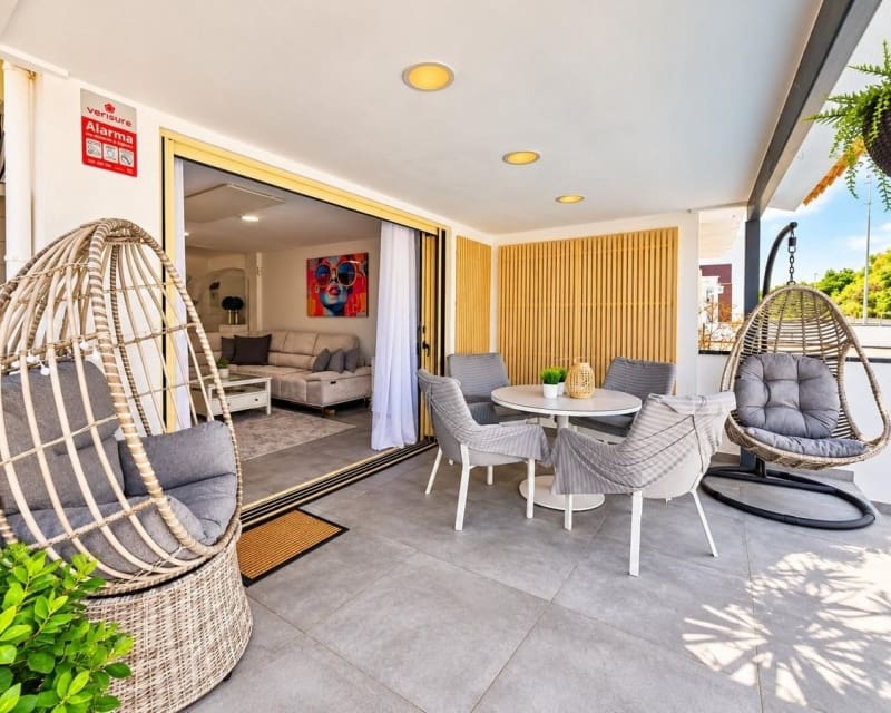 3 slaapkamer Villa te koop in Pilar de la Horadada met zwembad - € 395.000 (Ref: 10167415)