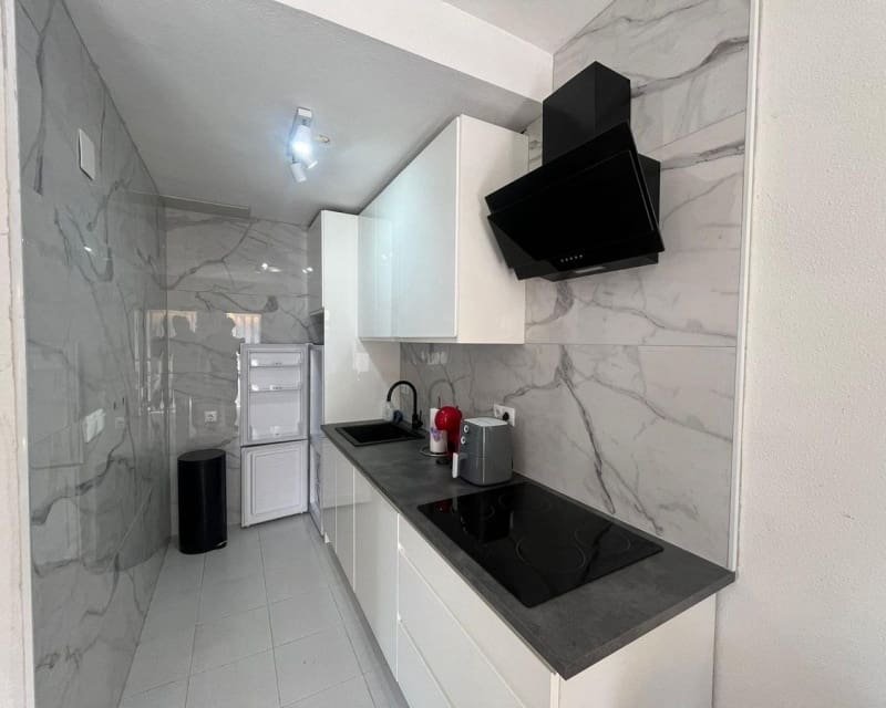 2 bedroom Villa for sale in Los Altos with pool - € 165,000 (Ref: 10167417)
